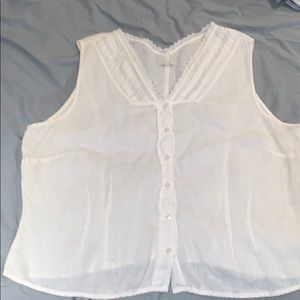 Linen and eyelet/small lace SZ xL
